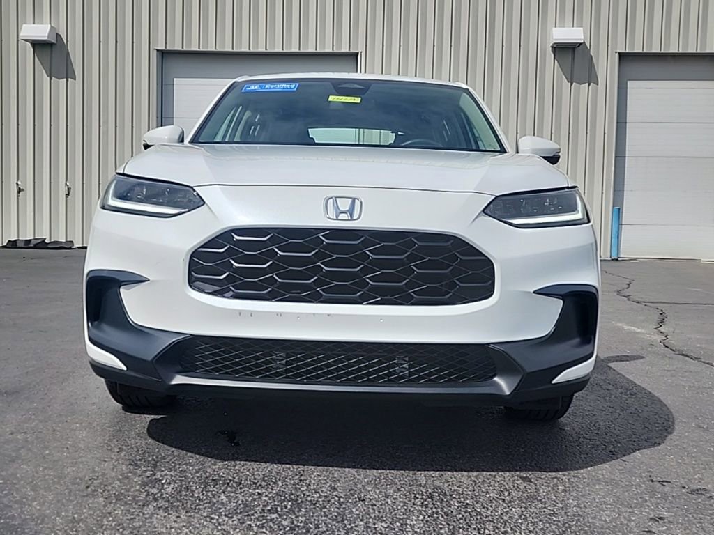 Certified 2023 Honda HR-V LX image 2