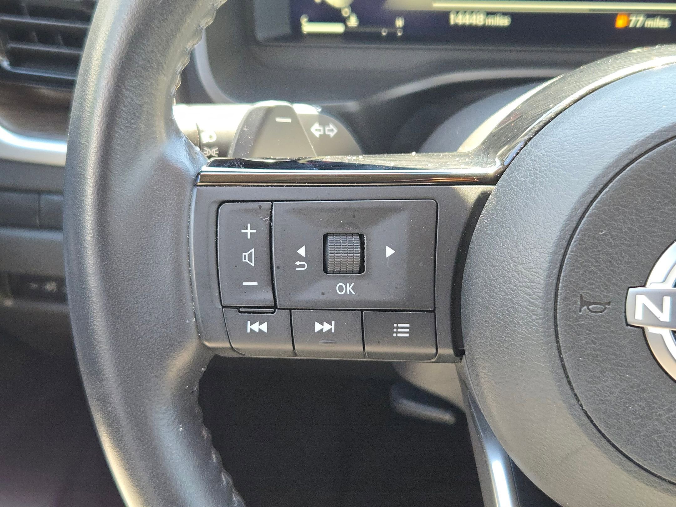 Certified 2024 Nissan Rogue Platinum image 22