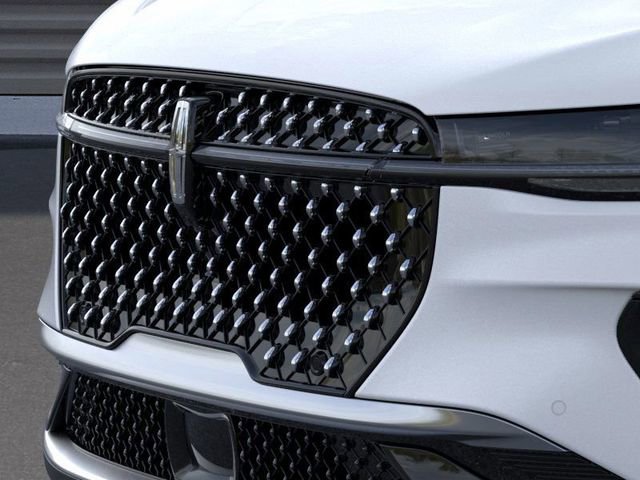 New 2026 Lincoln Nautilus Premier image 17