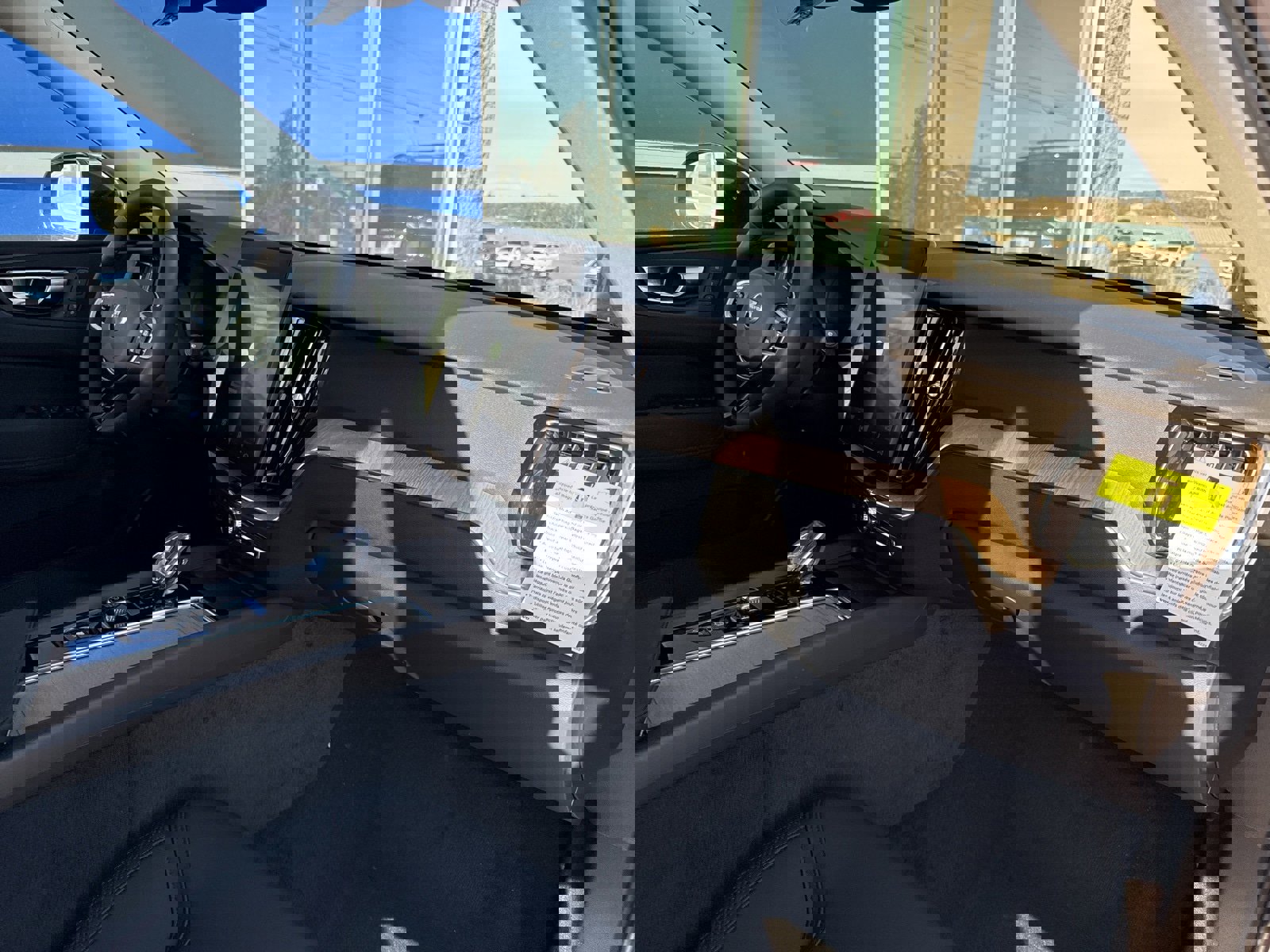 New 2026 Volvo XC60 B5 Plus w/ Protection Package Premier image 14