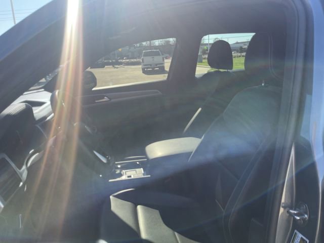 Used 2023 Volkswagen Atlas Cross Sport SE w/ Black Wheel Package image 19