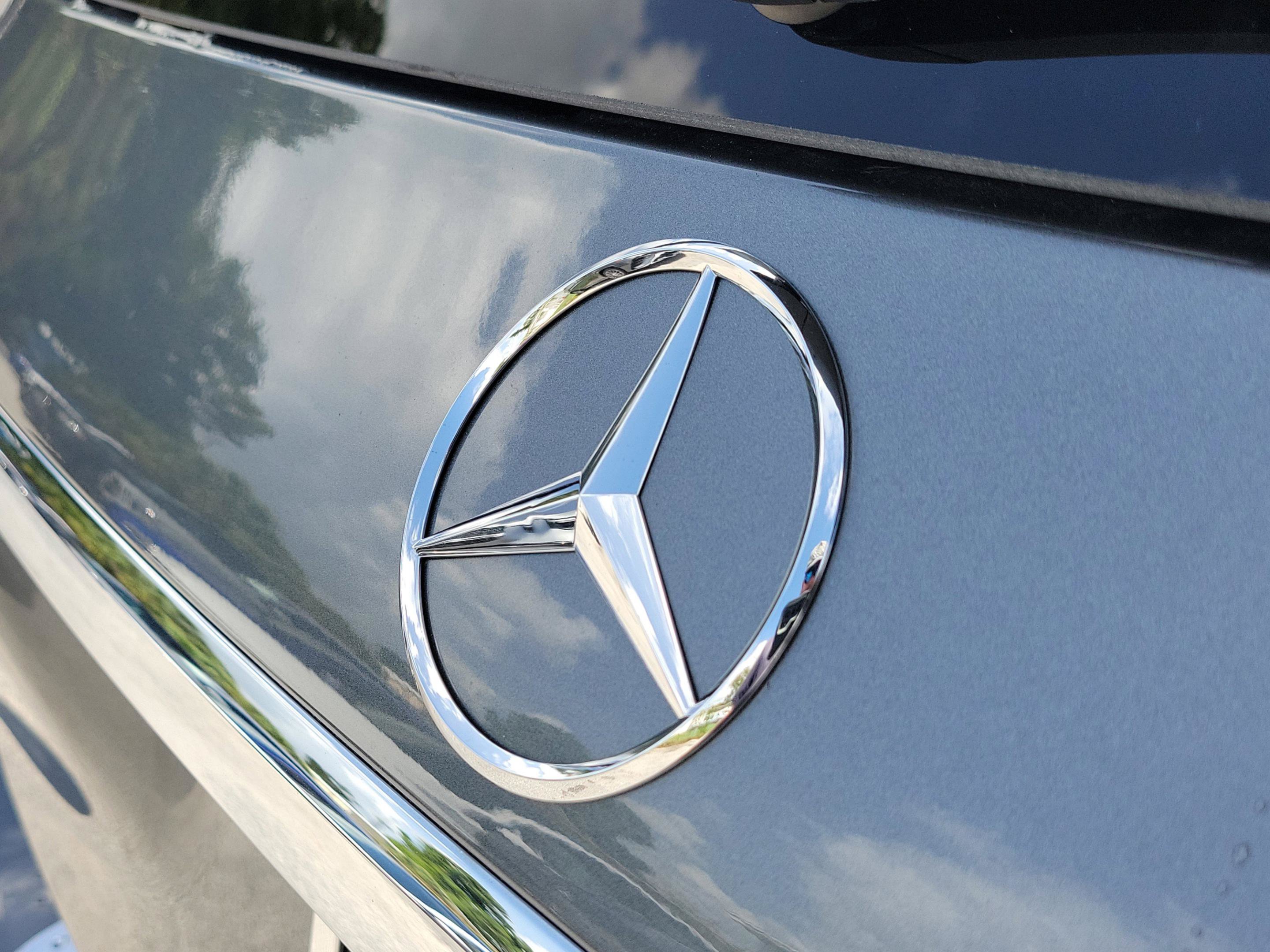 Certified 2026 Mercedes-Benz GLS 450 4MATIC image 31