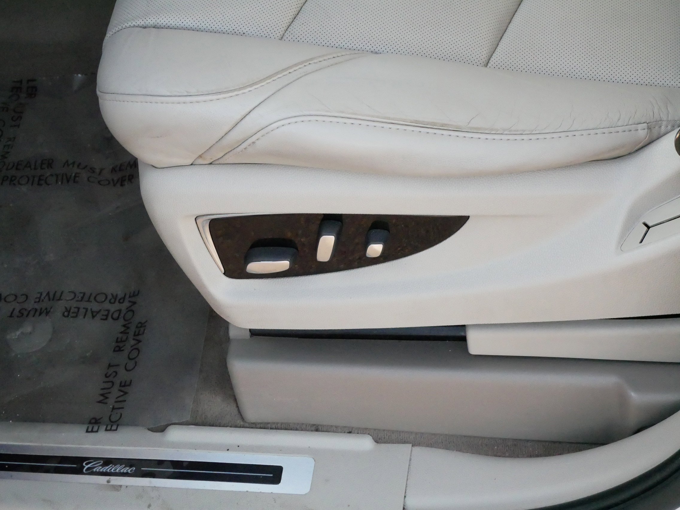 Used 2017 Cadillac Escalade Luxury image 20