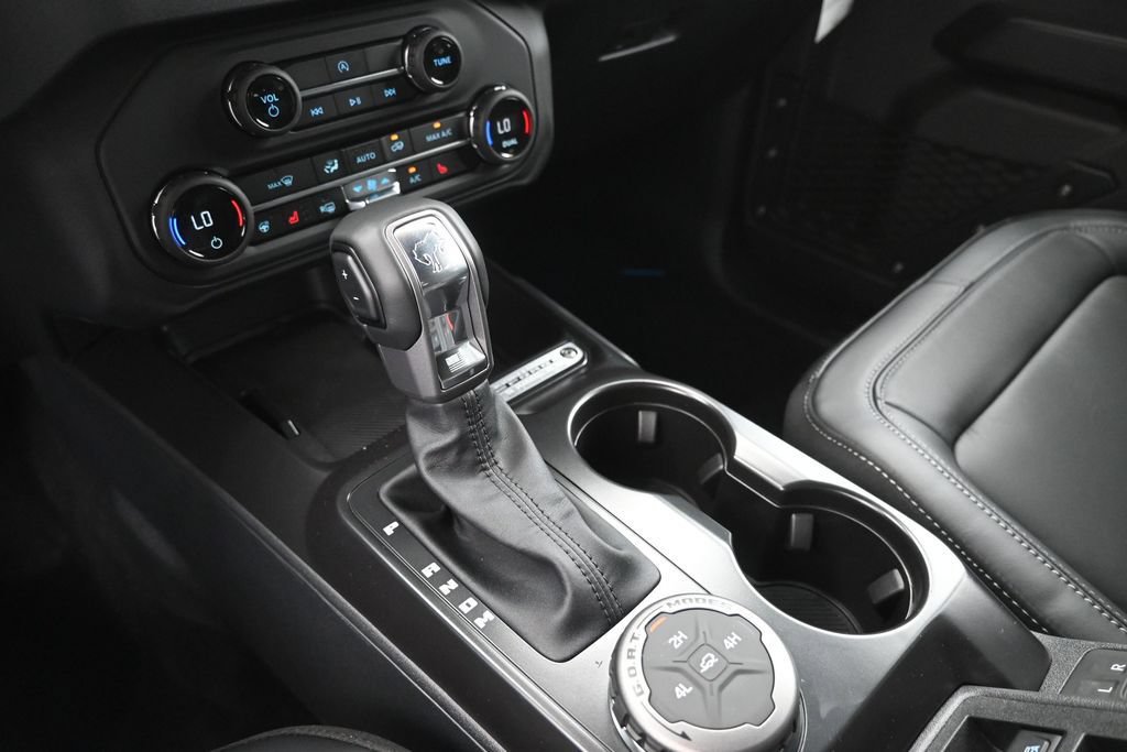 New 2026 Ford Bronco Outer Banks AWD/4WD image 9