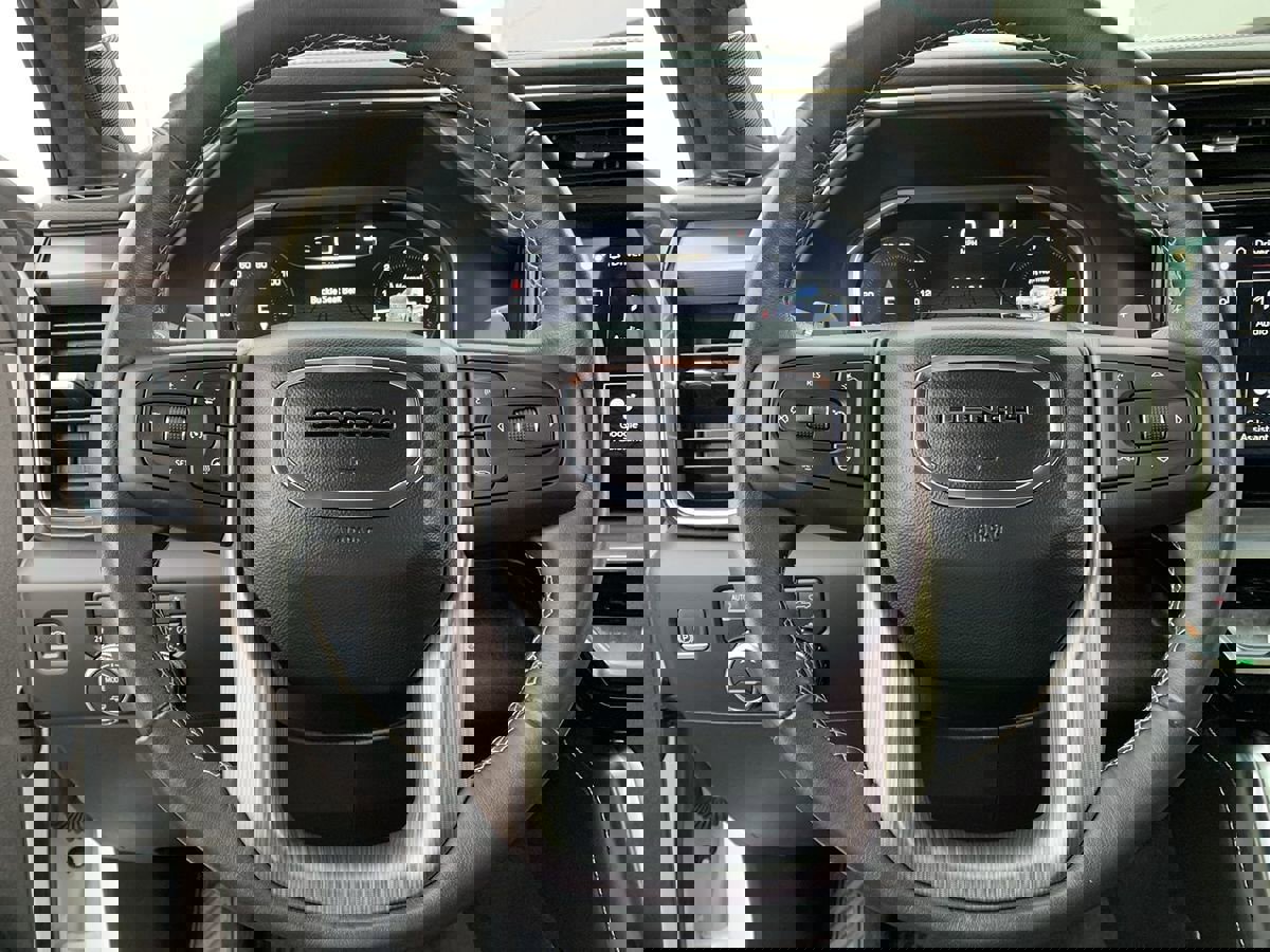 Used 2023 GMC Sierra 1500 Denali Ultimate image 19