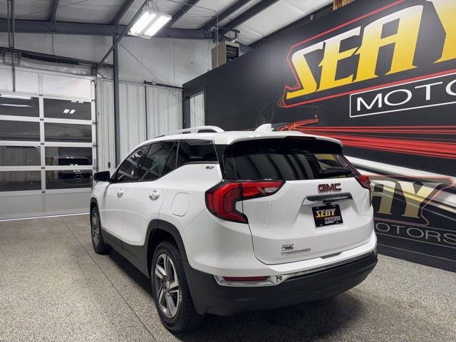 Used 2020 GMC Terrain SLT image 17
