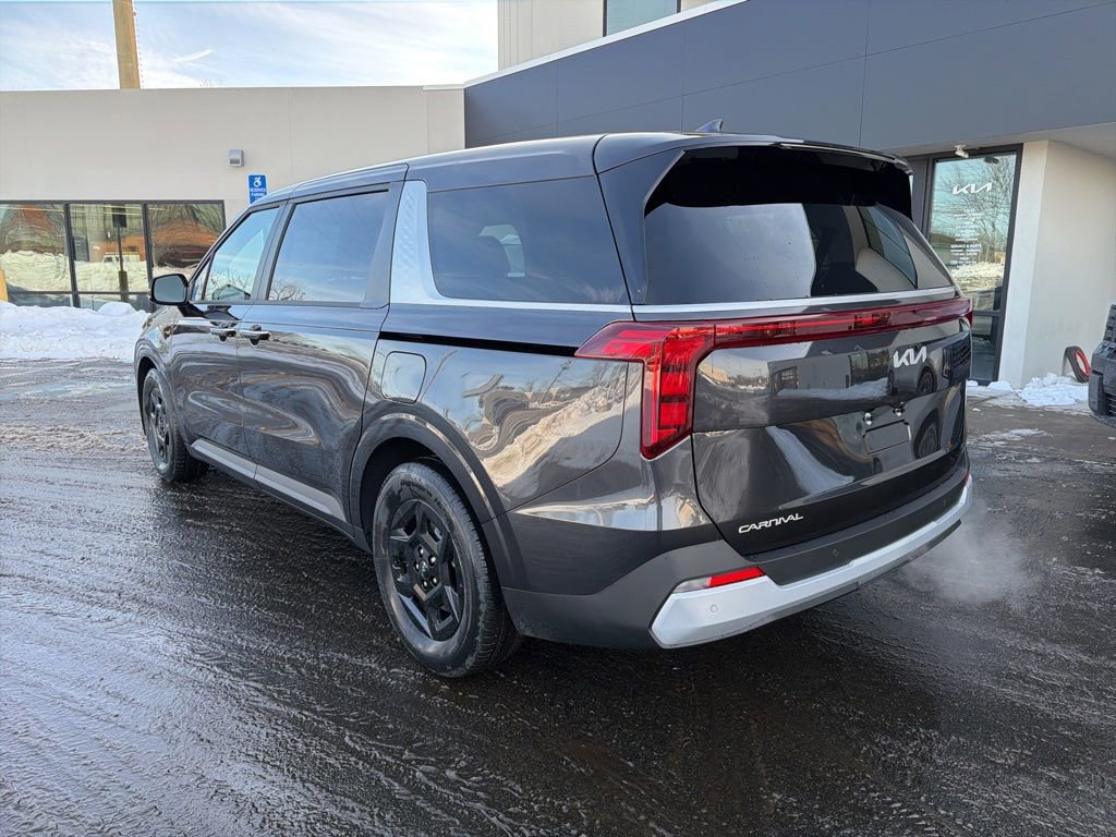 New 2026 Kia Carnival LX image 8