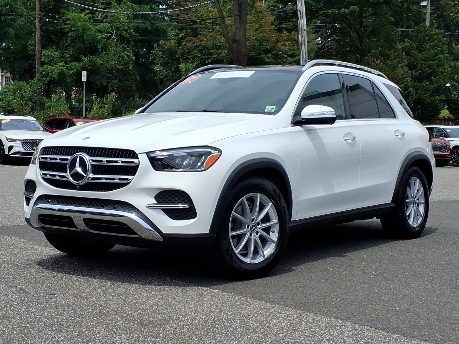 Used 2024 Mercedes-Benz GLE 350 4MATIC image 1