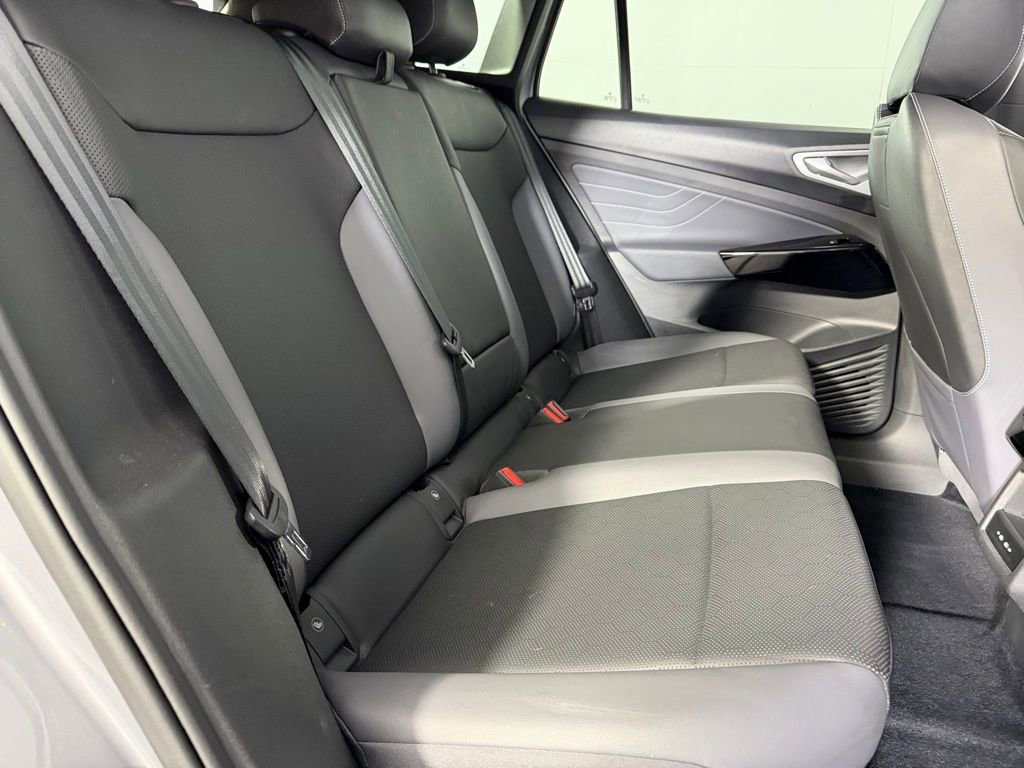 Used 2023 Volkswagen ID.4 Pro S AWD/4WD image 29