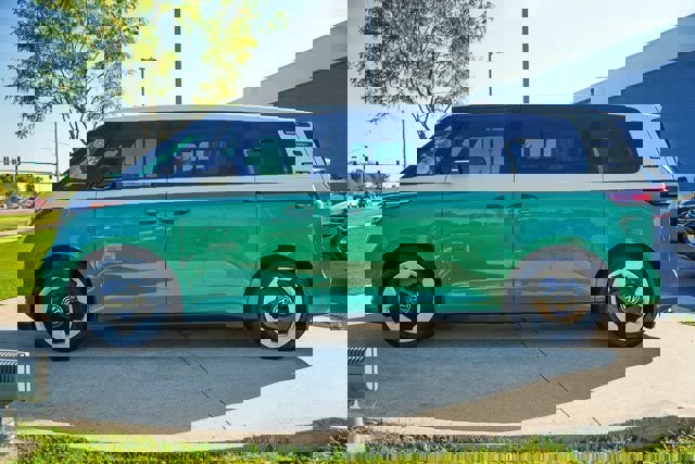 New 2025 Volkswagen ID. Buzz 1st Edition image 6