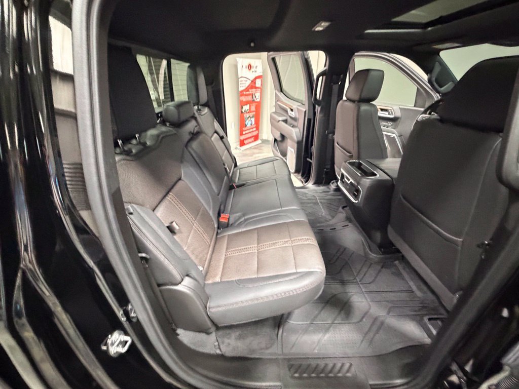 Used 2024 Chevrolet Silverado 1500 High Country AWD/4WD image 55