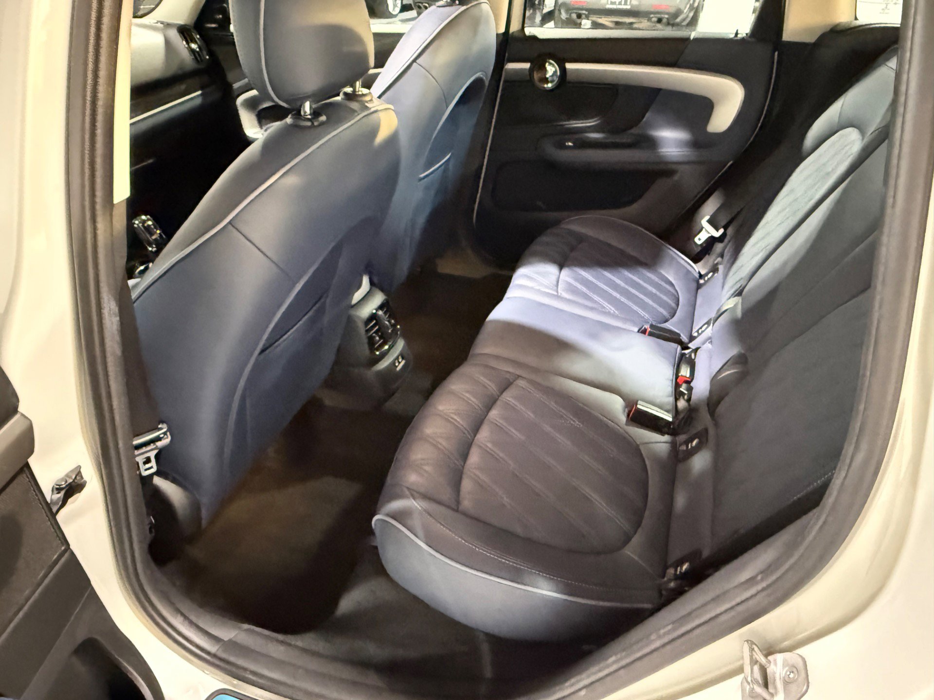 Used 2023 MINI Cooper Countryman S w/ Signature Upholstery Package image 54