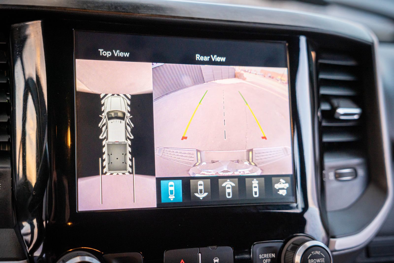 Used 2020 RAM 3500 Big Horn w/ Level 2 Equipment Group image 20