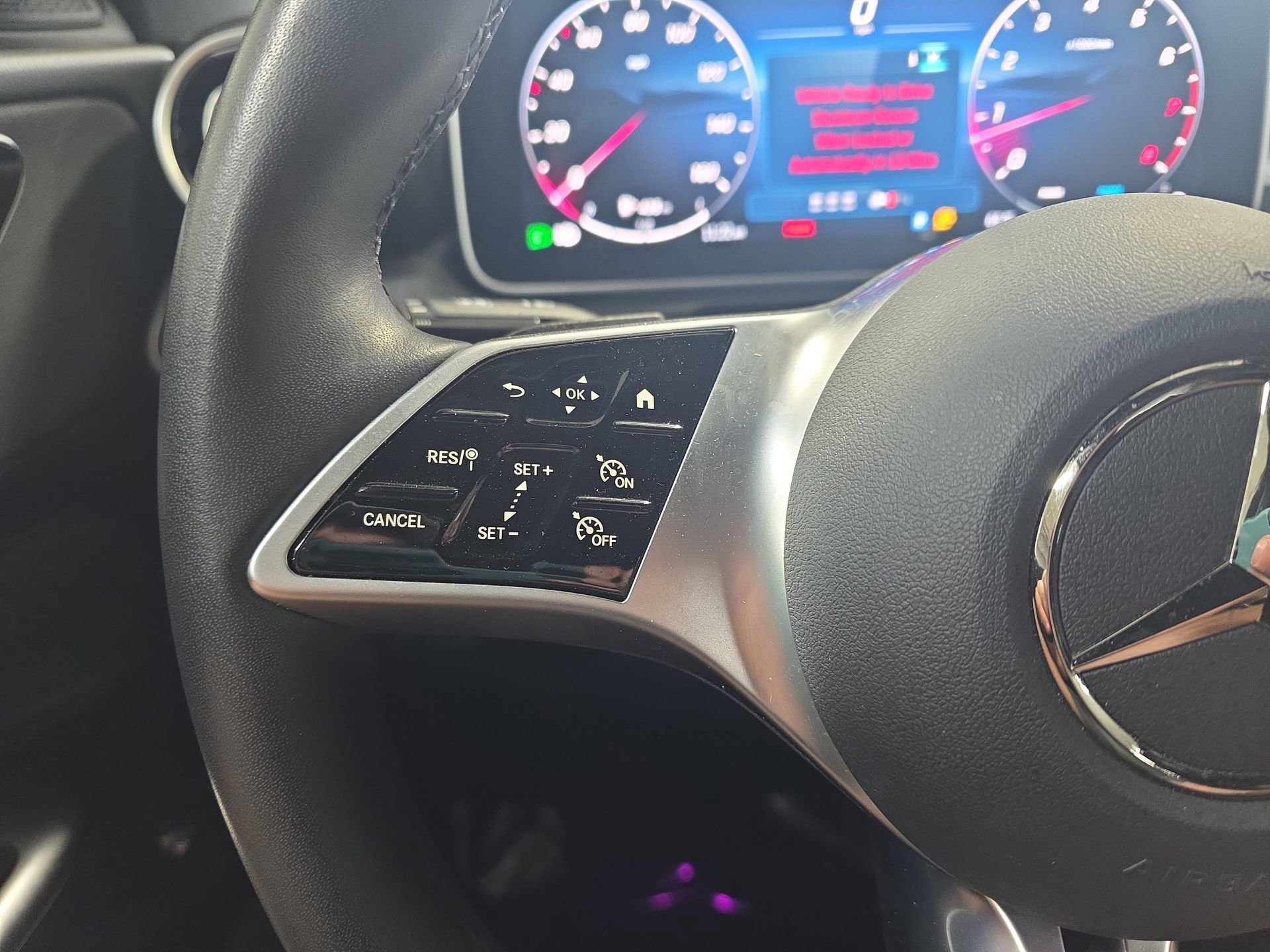 Certified 2025 Mercedes-Benz C 300 4MATIC Sedan image 17