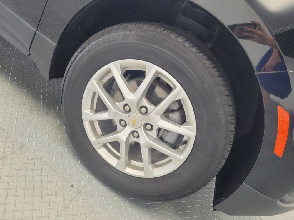 Used 2022 Chevrolet Equinox LS w/ LS Convenience Package image 31