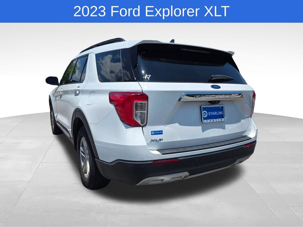 Used 2023 Ford Explorer XLT w/ Equipment Group 202A RWD image 7