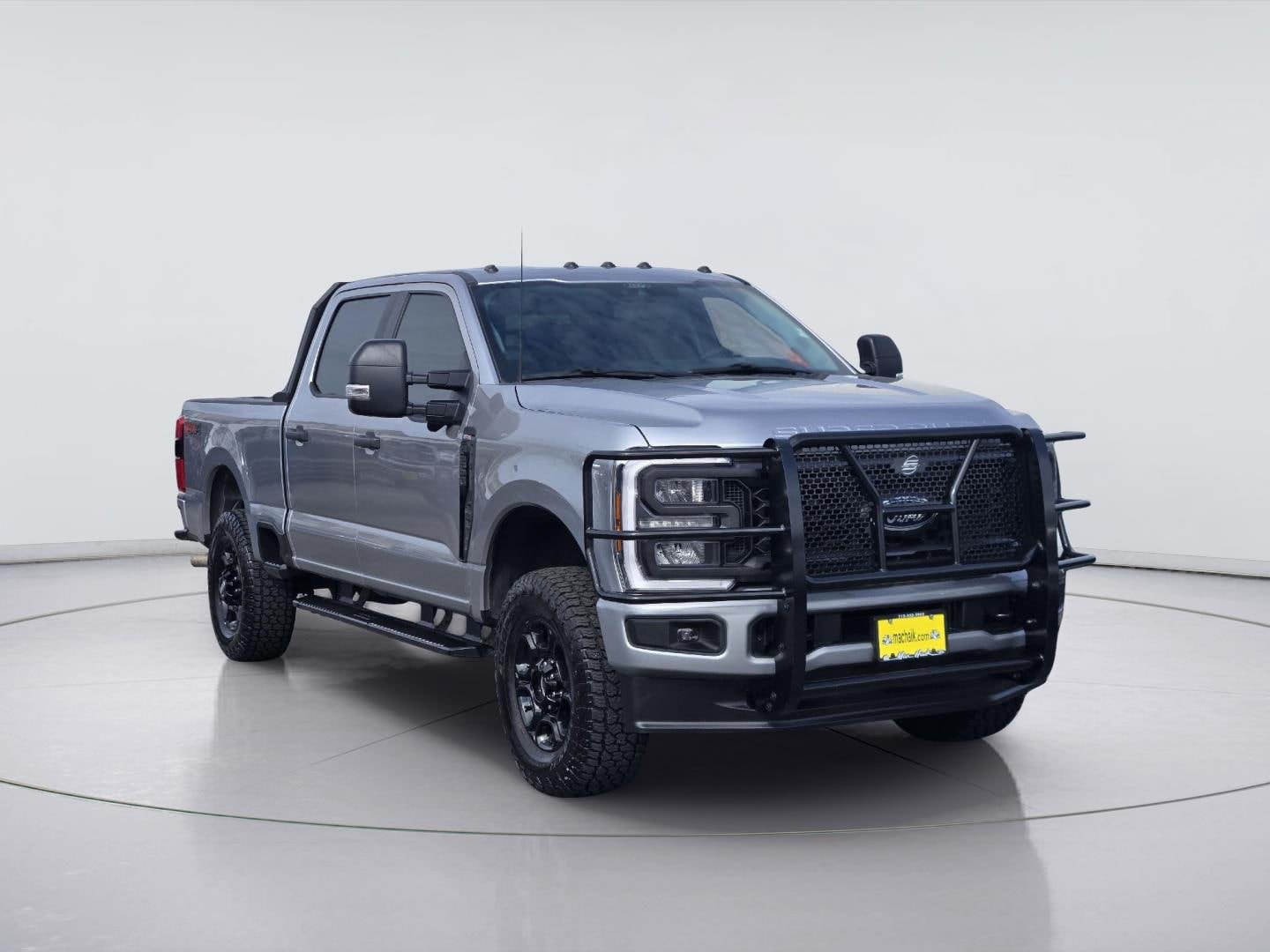 Used 2024 Ford F250 XL w/ STX Appearance Package AWD/4WD image 3