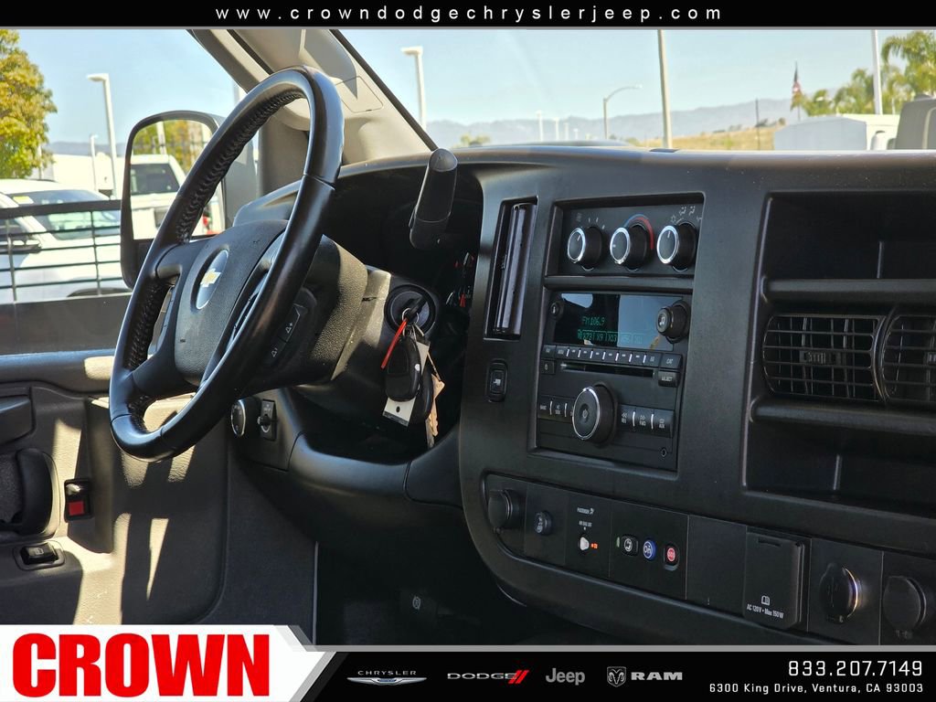 Used 2021 Chevrolet Express 3500 w/ Power Convenience Package RWD image 18