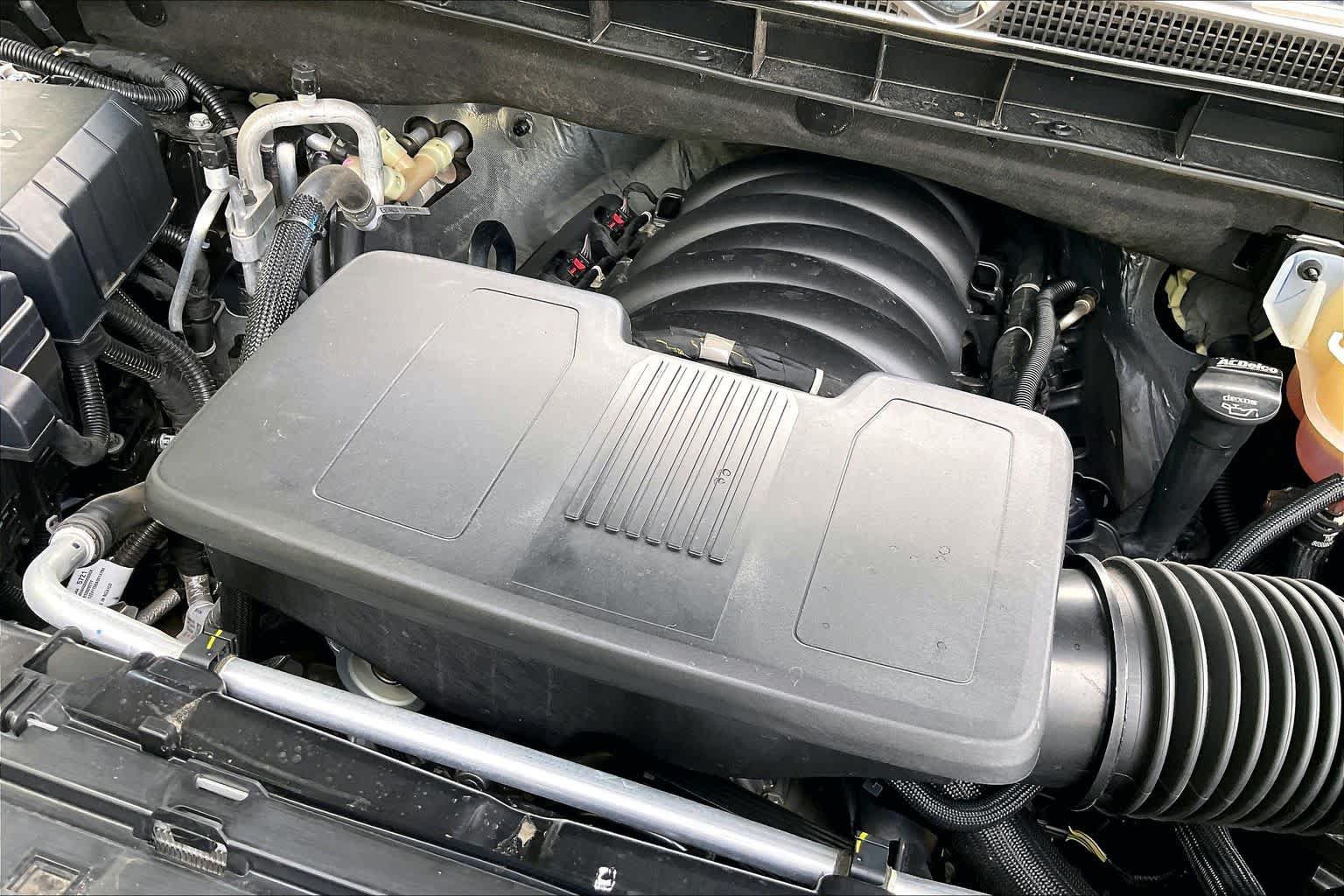 Used 2024 GMC Yukon Denali Ultimate AWD/4WD image 31