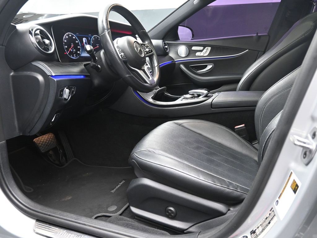 Used 2020 Mercedes-Benz E 350 Sedan w/ Premium Package image 17