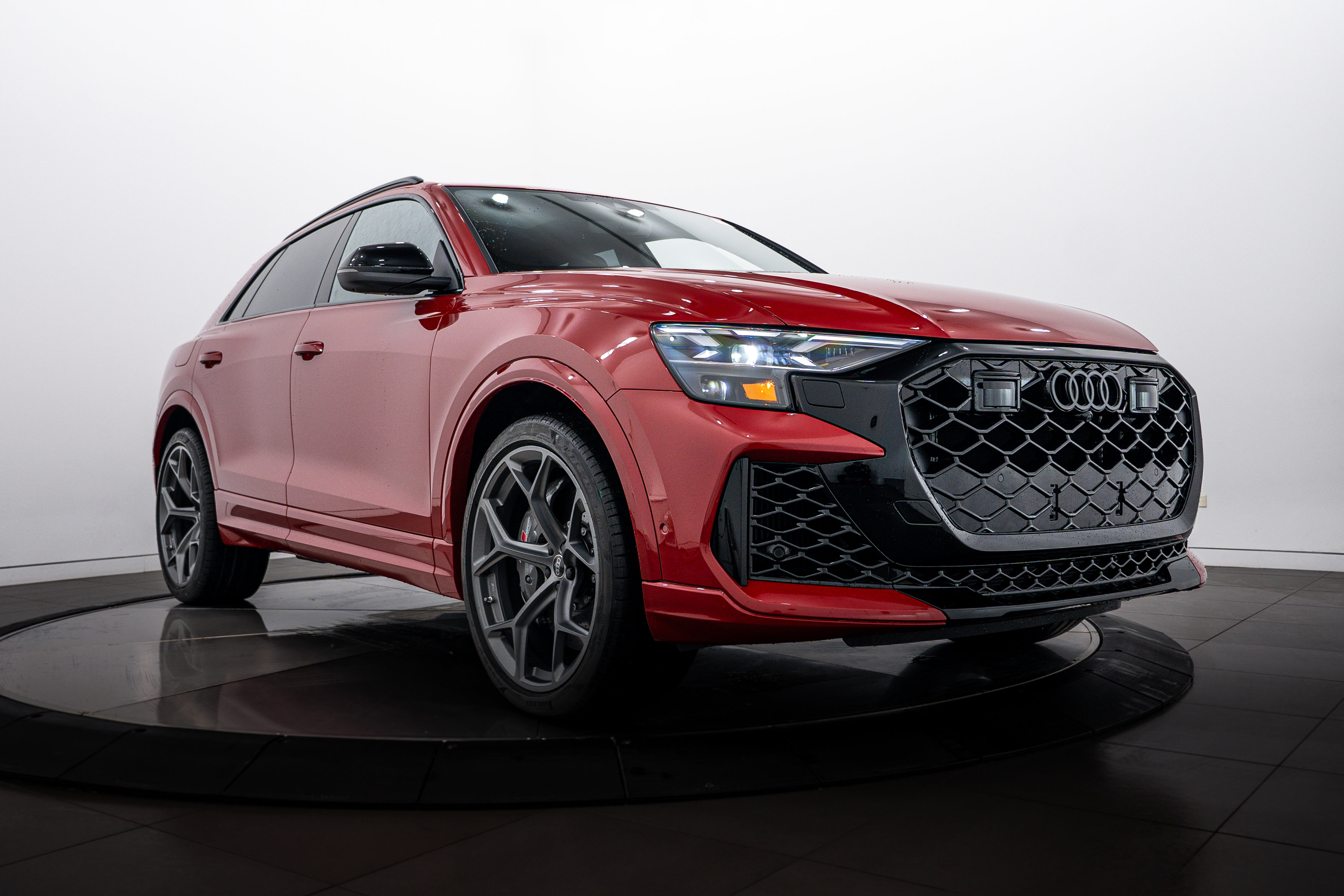 New 2026 Audi RS Q8 performance
