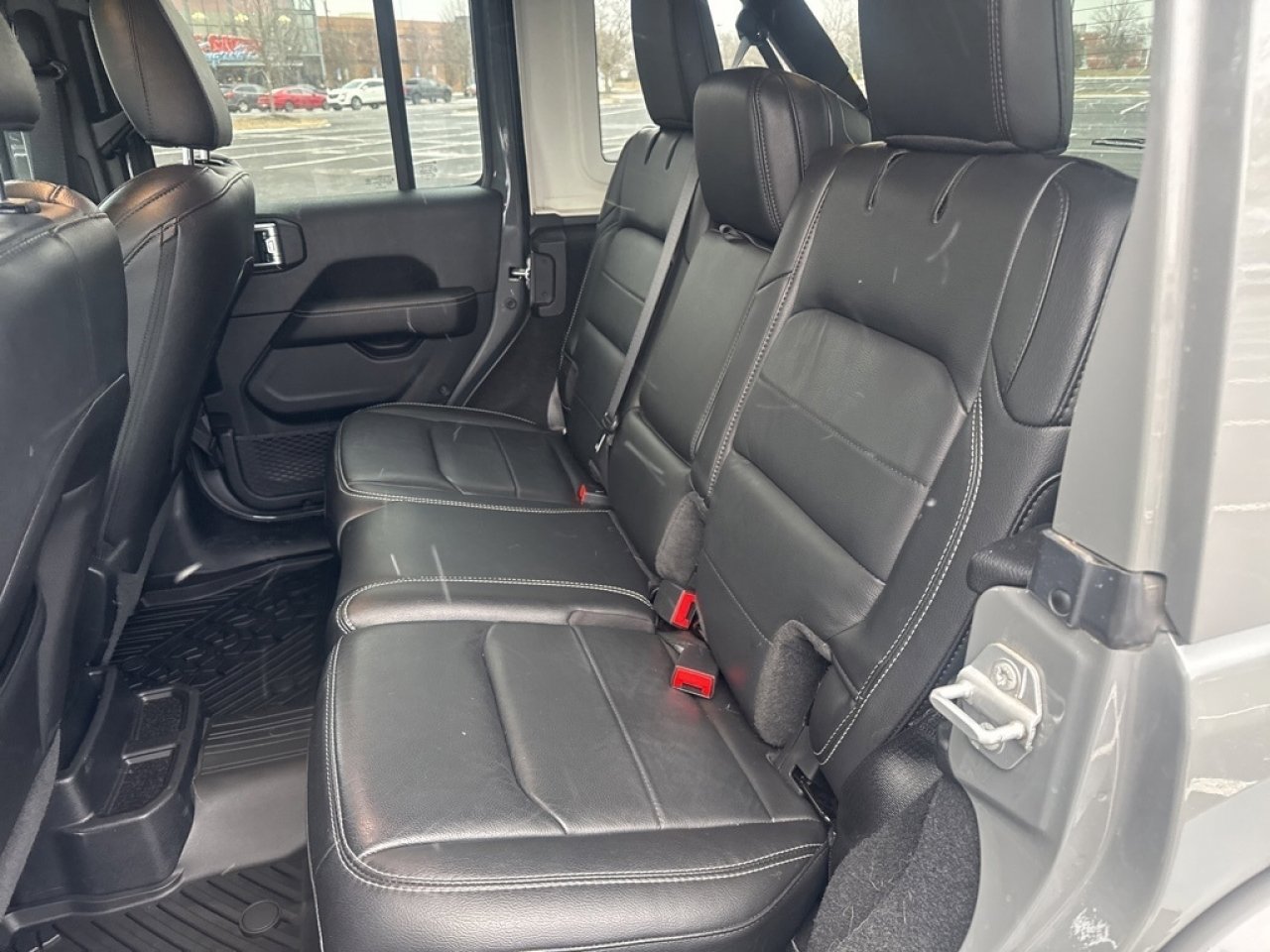 Used 2021 Jeep Wrangler Unlimited Sahara image 14