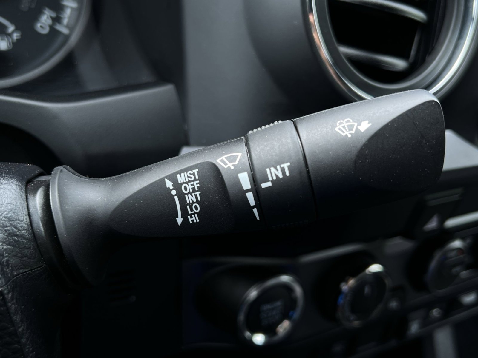 Used 2023 Toyota Tacoma TRD Off-Road AWD/4WD image 36