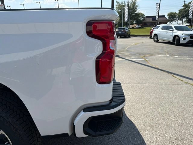 Used 2023 Chevrolet Silverado 1500 RST w/ Convenience Package II AWD/4WD image 17