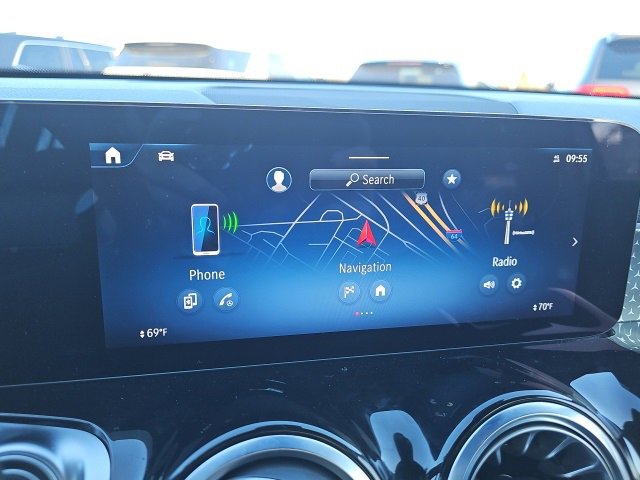 Certified 2025 Mercedes-Benz GLB 250 4MATIC image 17