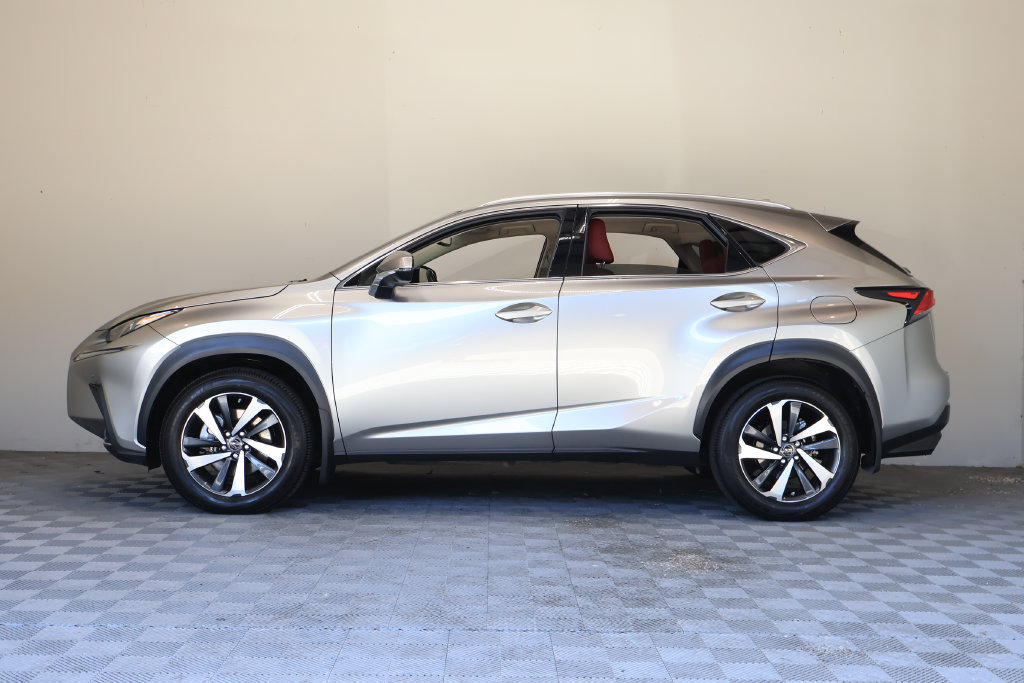 Used 2020 Lexus NX 300 AWD w/ Premium Package image 7