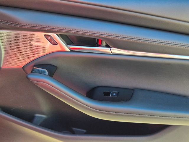 Used 2021 MAZDA MAZDA3 s FWD image 22