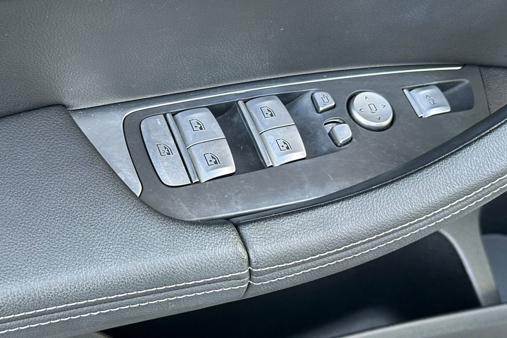 Used 2024 BMW X3 sDrive30i w/ Premium Package RWD image 11