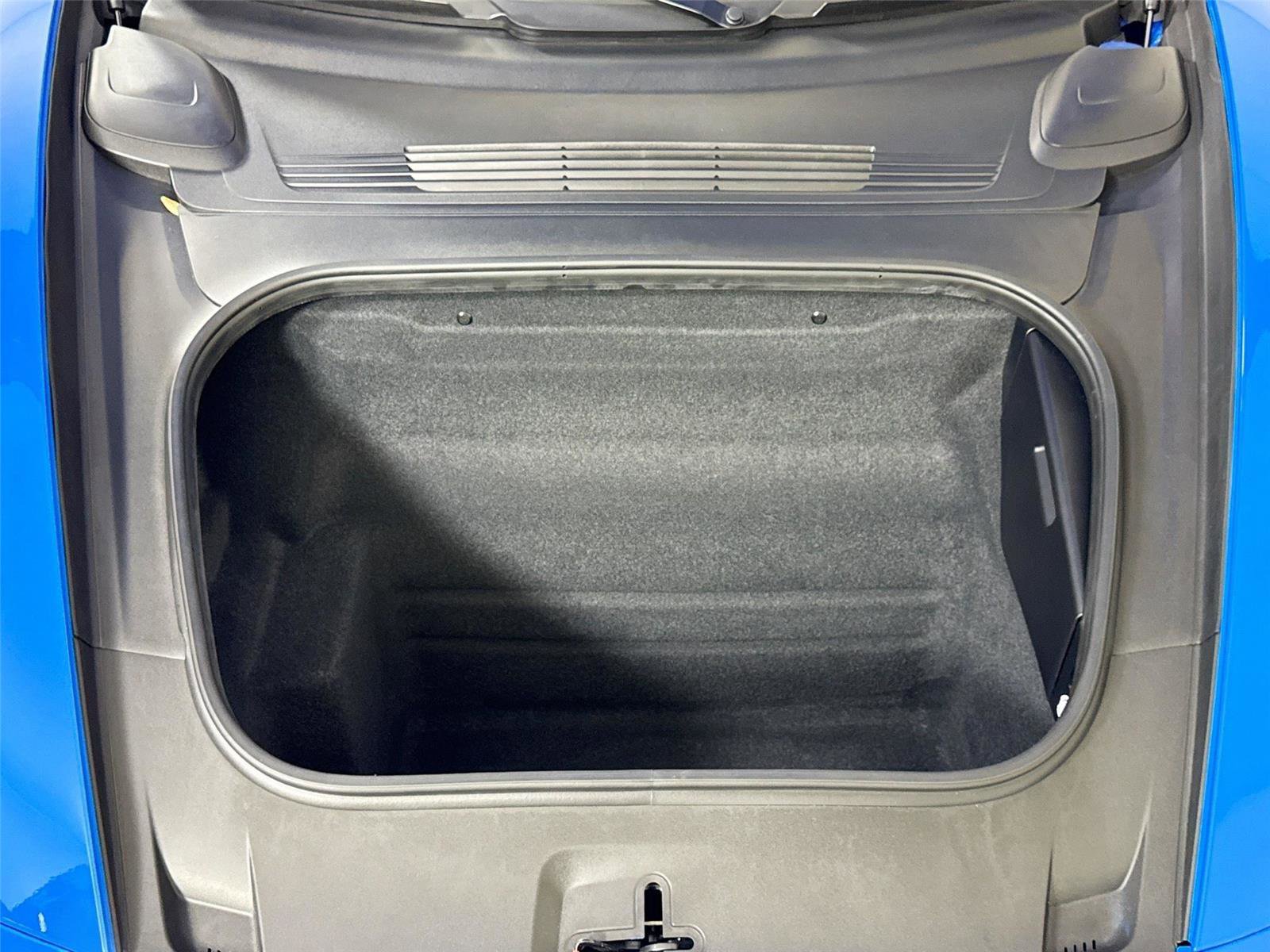 Used 2022 Porsche 911 Turbo S image 37