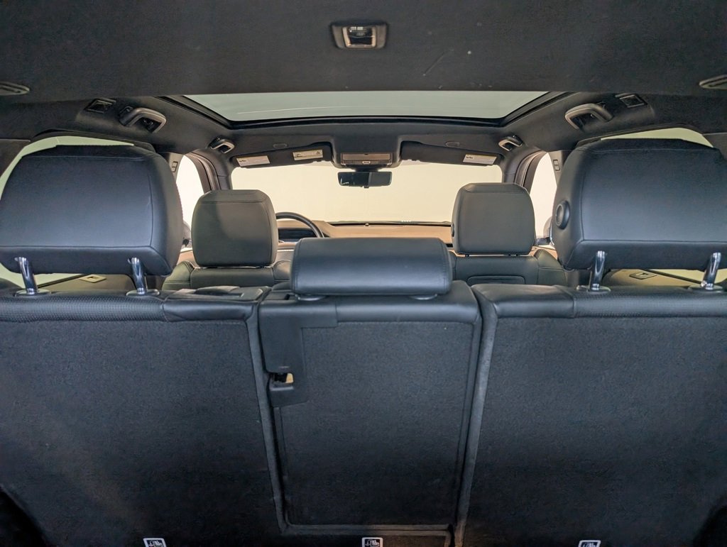 Used 2021 Land Rover Discovery Sport S image 31