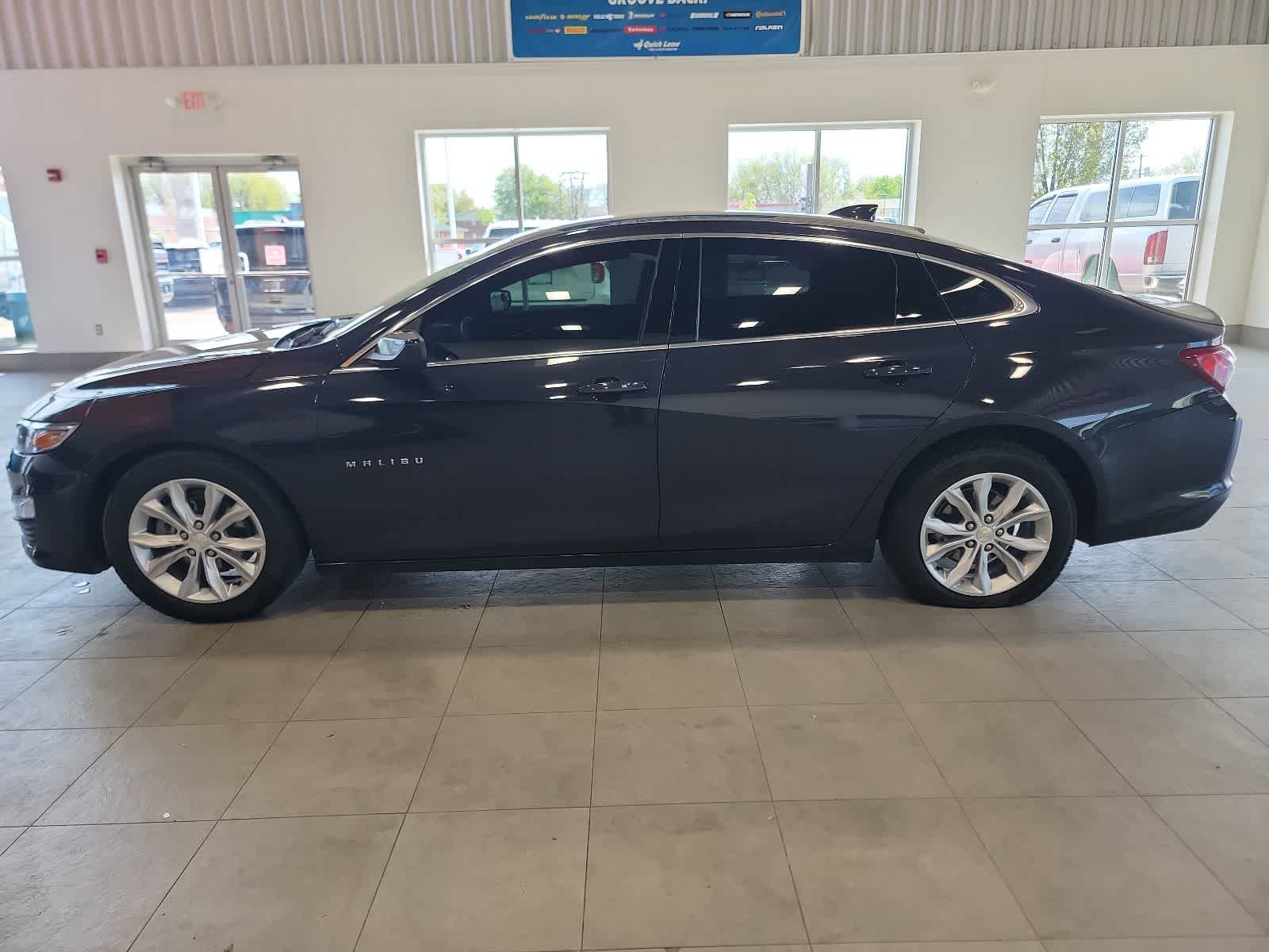 Used 2022 Chevrolet Malibu LT FWD image 10