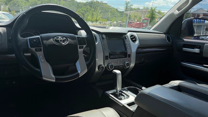 Used 2015 Toyota Tundra Limited w/ Limited Premium Package AWD/4WD image 26