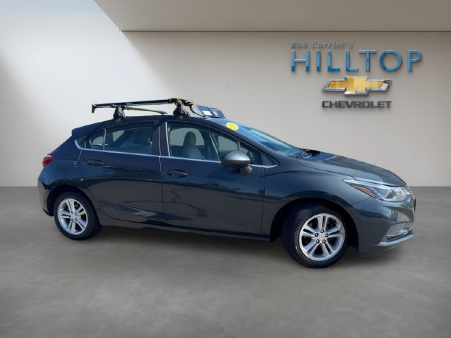 Used 2018 Chevrolet Cruze LT FWD image 2