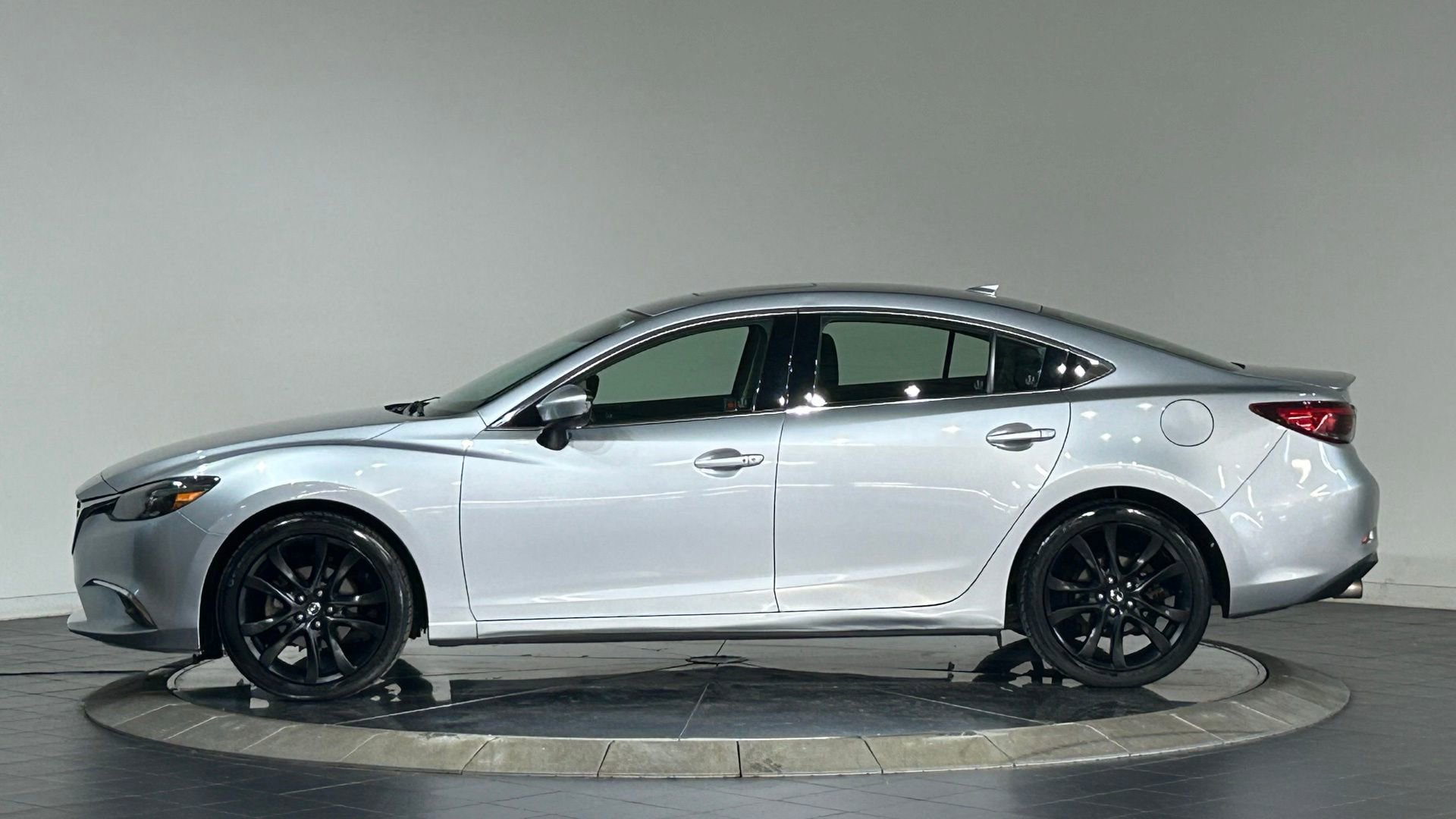 Used 2016 MAZDA MAZDA6 Grand Touring w/ GT Technology Package image 6