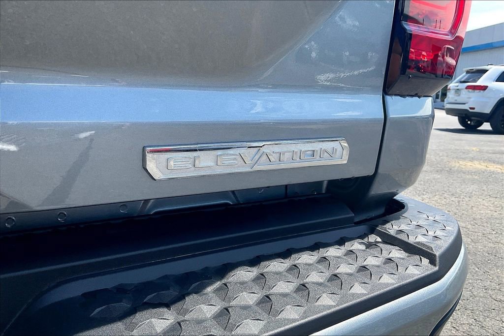 New 2026 GMC Canyon Elevation w/ Convenience Package image 9