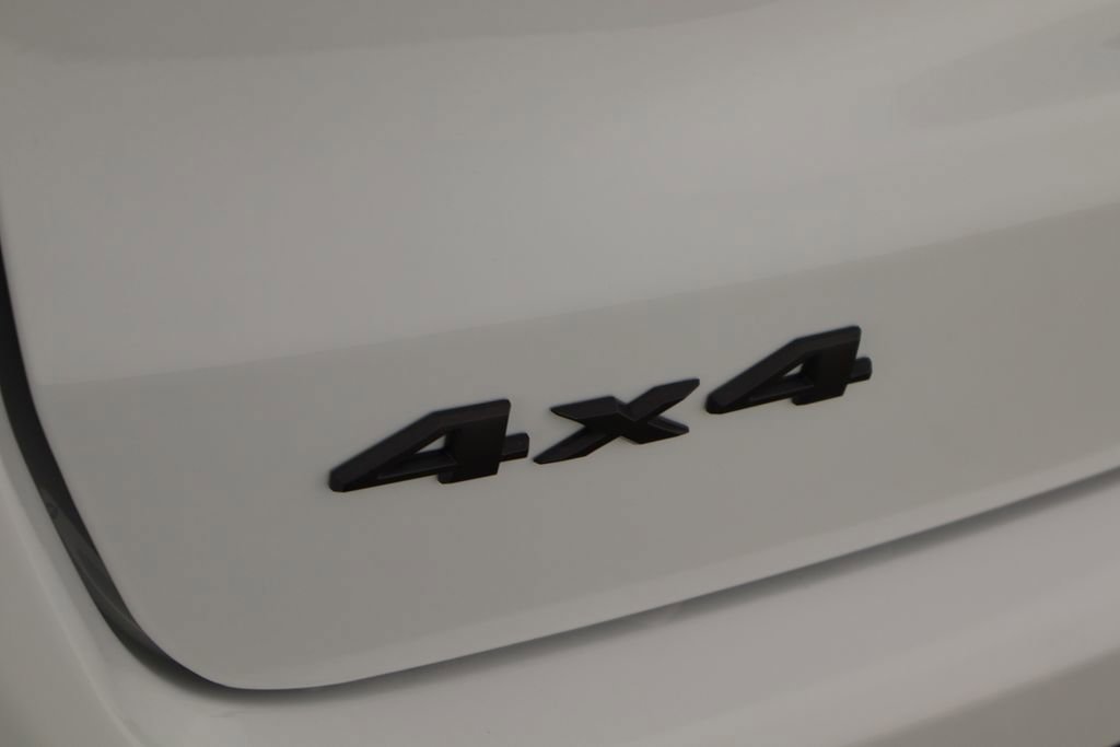 New 2026 Jeep Compass Latitude image 45