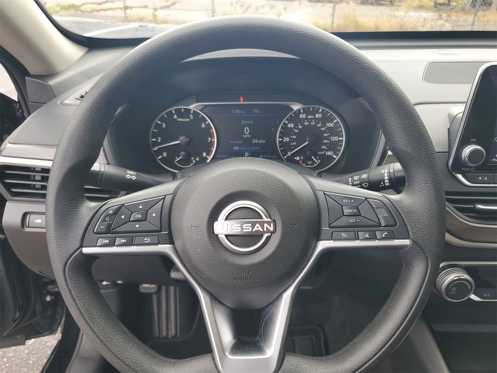 Used 2024 Nissan Altima 2.5 SV image 10