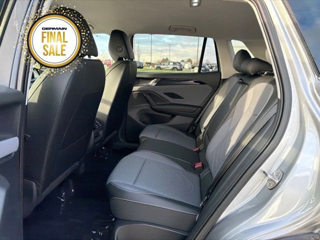 New 2026 Volkswagen Tiguan SE image 14