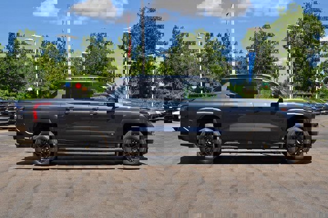 New 2025 Chevrolet Silverado EV LT image 2