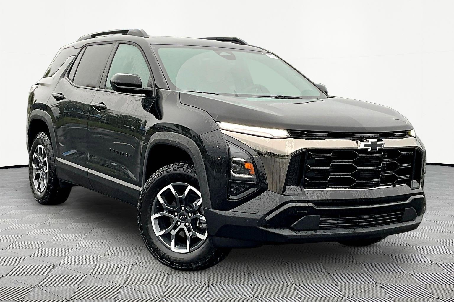 New 2026 Chevrolet Equinox ACTIV FWD image 2