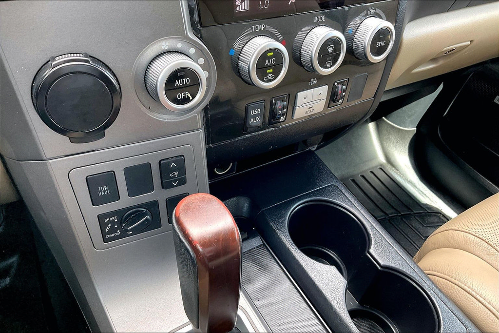 Used 2014 Toyota Sequoia Platinum RWD image 13