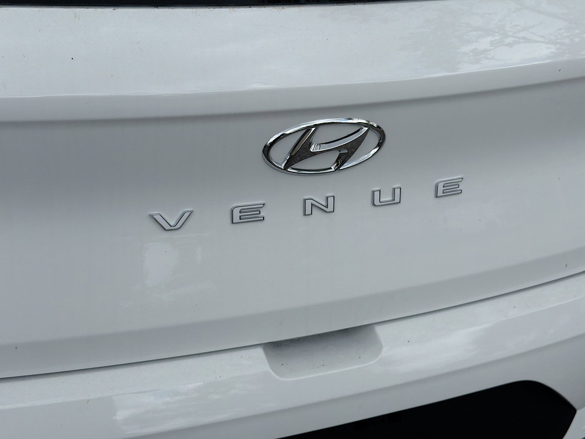 New 2026 Hyundai Venue SEL FWD image 11