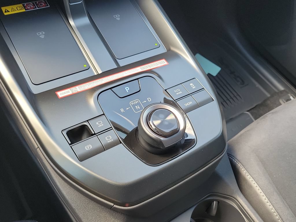 New 2026 Toyota C-HR AWD/4WD image 18