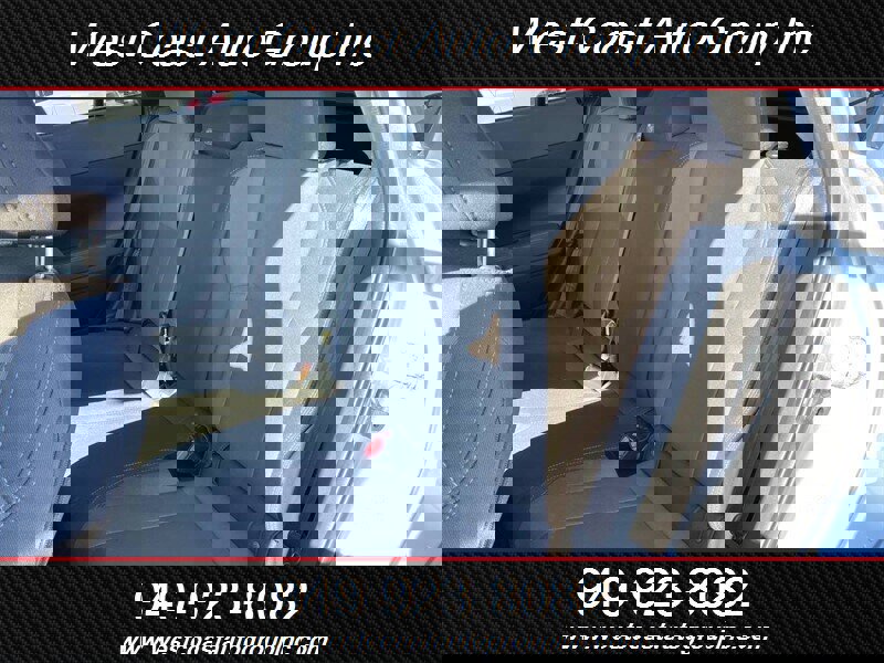 Used 2025 Subaru Crosstrek 2.0i image 12