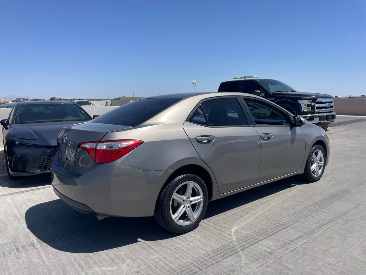 Used 2016 Toyota Corolla LE w/ Protection Package FWD image 3