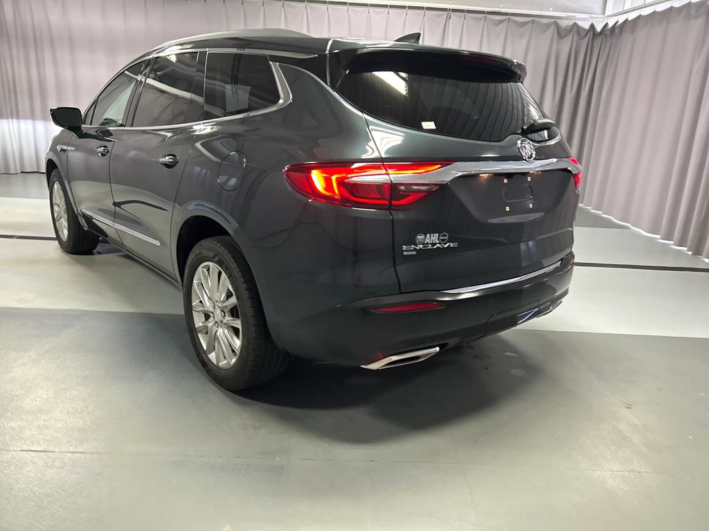 Used 2021 Buick Enclave Premium w/ Sun and Sites Package AWD/4WD image 5